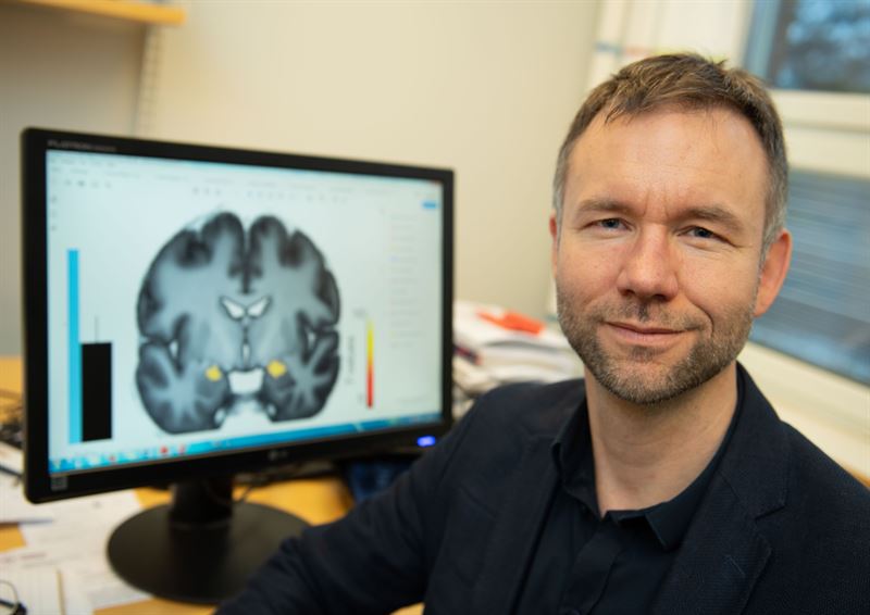a4dbadb6e3bc6bd7_800x800ar - Neurologi i Sverige